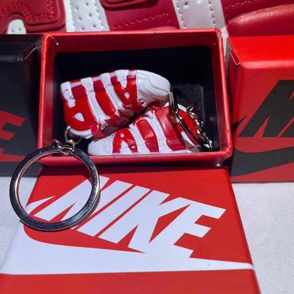 Nike Air More Uptempo Mini Shoe Keychains And Mini Nike Shoe Box - Picture 4 of 4